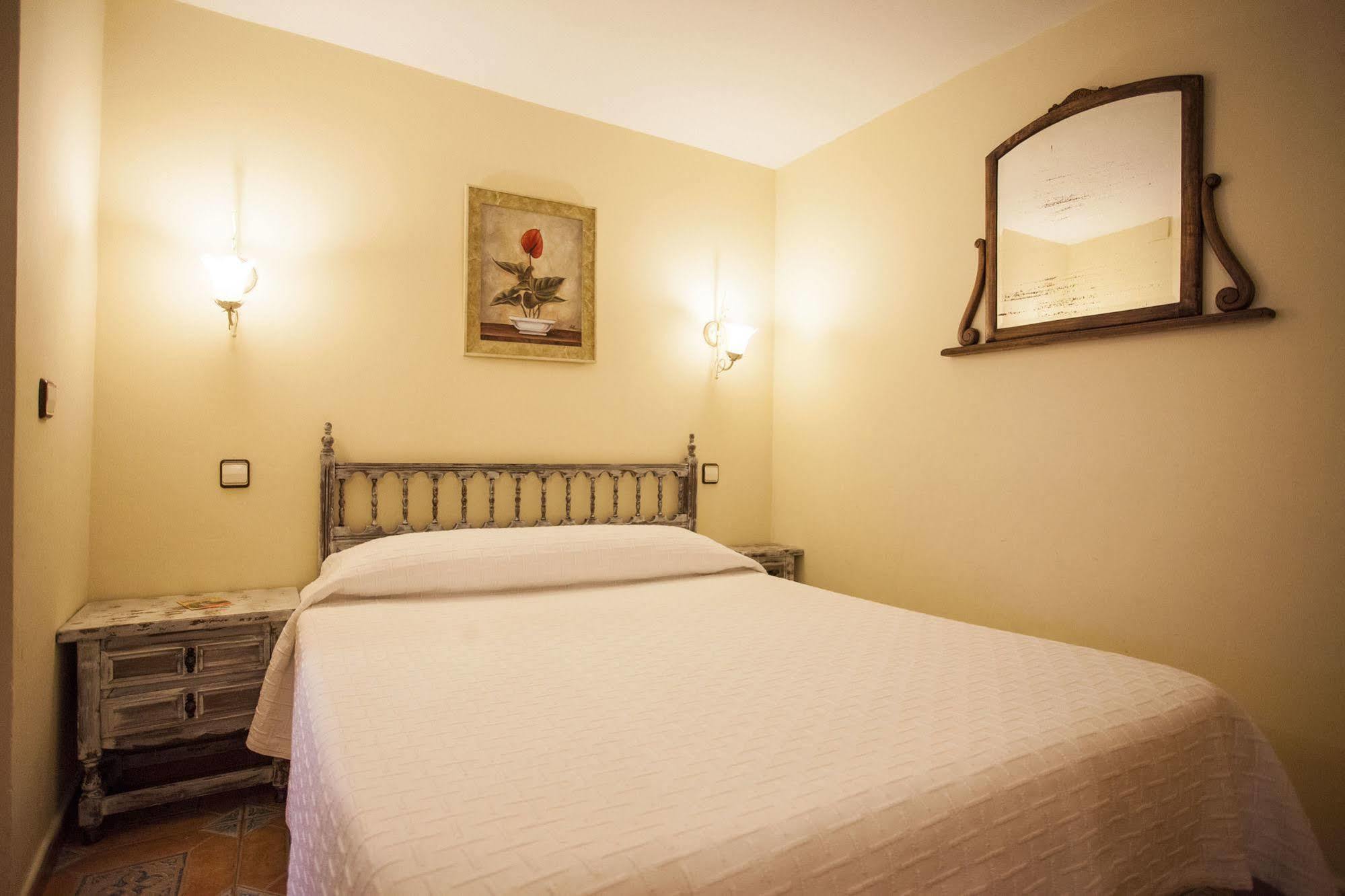 Hostal Castilla Aranjuez Exterior foto